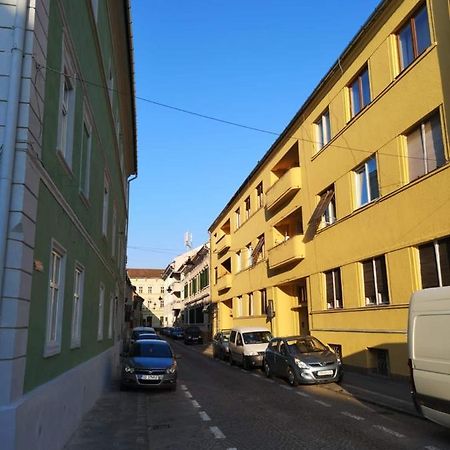 Central Apartment Maria Sibiu Esterno foto